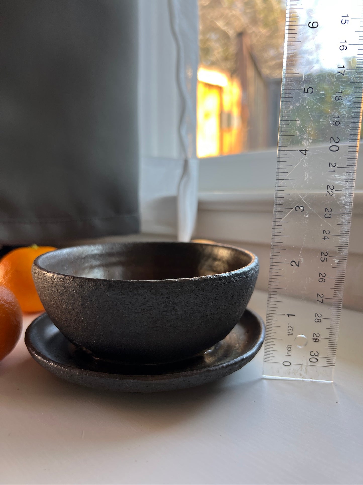 Black Mountain Plant Pot with Drip Tray